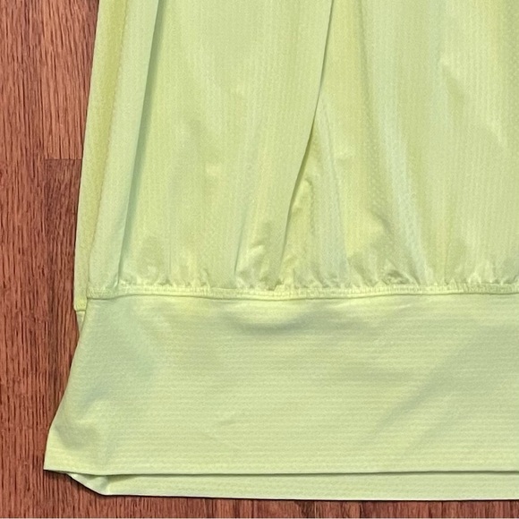 Lululemon No Limits Tank Slope Stripe Polar Cream Clarity Yellow top size 6 - Picture 4 of 14